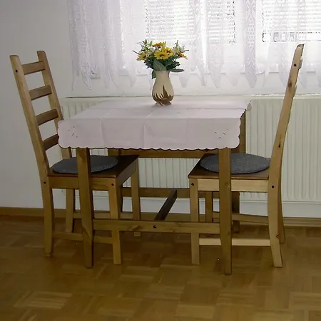Chocholousek 3* Třeboň